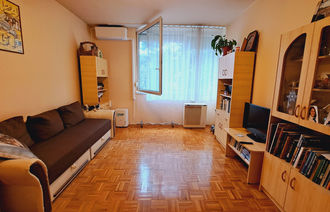Eladó Társasházi lakás