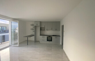 Eladó Társasházi lakás