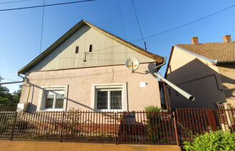 Eladó Családi ház