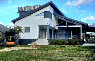 Eladó Családi ház