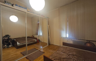 Eladó Társasházi lakás