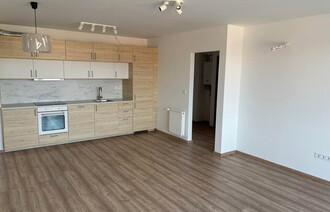 Kiadó Társasházi lakás