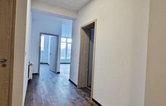 Eladó Társasházi lakás