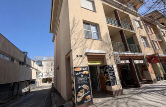 Eladó Üzlethelyiség