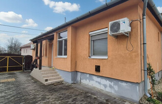 Eladó Családi ház