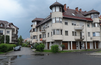 Eladó Társasházi lakás Eladó Társasházi lakás