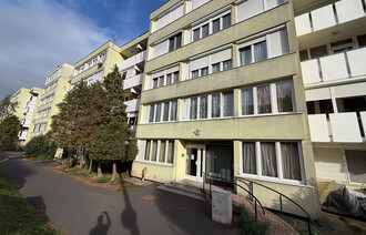 Eladó Társasházi lakás