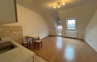 Eladó Társasházi lakás