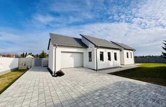 Eladó Családi ház