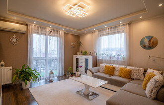 Eladó Téglaépítésű lakás