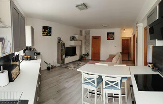 Eladó Társasházi lakás