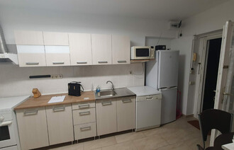 Kiadó Családi ház