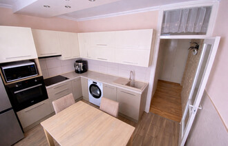 Eladó Társasházi lakás