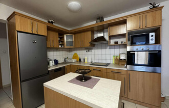 Kiadó Társasházi lakás