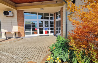 Kiadó Üzlethelyiség