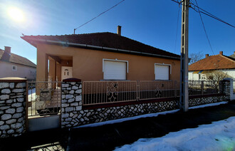 Eladó Családi ház