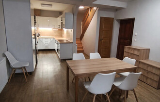 Eladó Téglaépítésű lakás