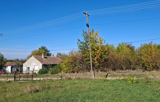 Eladó Telek