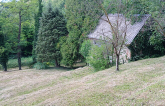 Eladó Telek