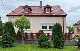 Eladó Családi ház