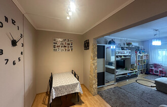 Eladó Társasházi lakás