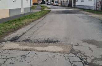 Eladó Kertkapcsolatos társasházi lakás