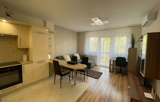 Kiadó Társasházi lakás