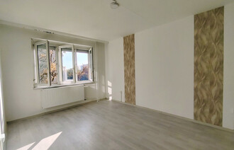 Eladó Társasházi lakás