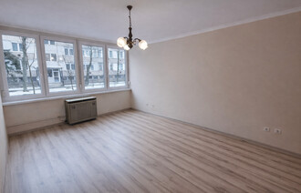 Eladó Társasházi lakás