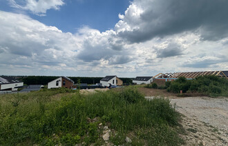 Eladó Telek