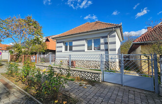 Eladó Családi ház