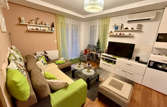 Eladó Társasházi lakás