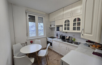 Eladó Társasházi lakás