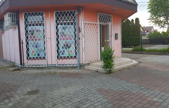 Eladó Üzlethelyiség