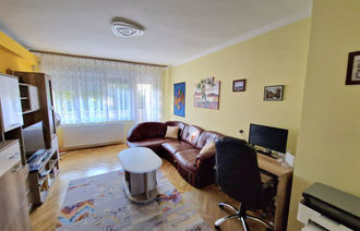 Eladó Társasházi lakás