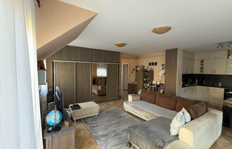 Eladó Társasházi lakás