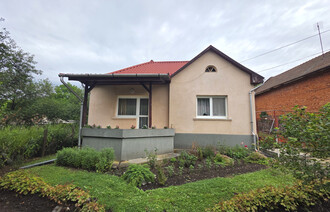 Eladó Családi ház