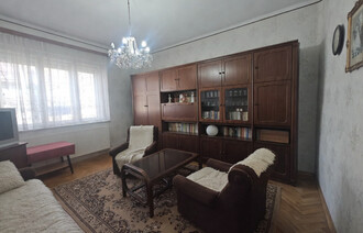 Eladó Társasházi lakás