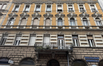 Eladó Társasházi lakás