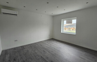 Eladó Társasházi lakás