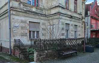 Eladó Téglaépítésű lakás