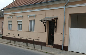 Eladó Családi ház