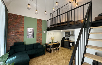 Eladó Téglaépítésű lakás