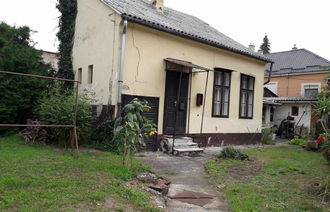 Eladó Társasházi lakás