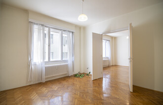 Eladó Téglaépítésű lakás