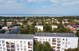Eladó Társasházi lakás