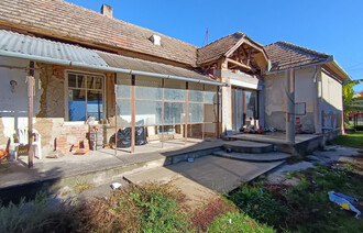 Eladó Családi ház