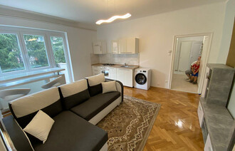 Eladó Társasházi lakás