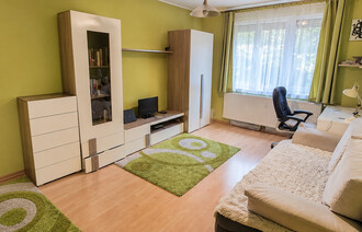 Eladó Társasházi lakás