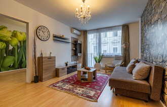 Eladó Téglaépítésű lakás